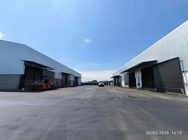 Bodega de 600 m² en Alquiler en El Nuevo Samborondón, foto 3